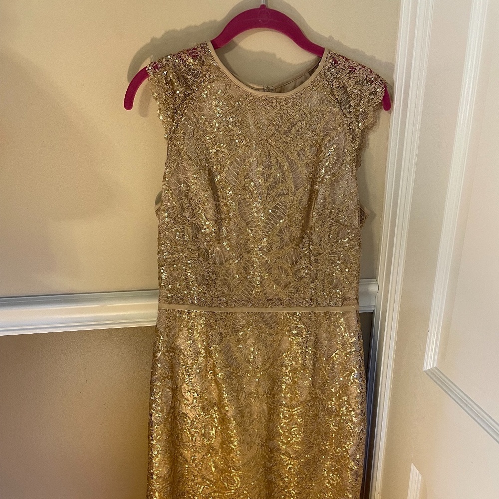 Katherine Kelly Gold Dress, Size 6